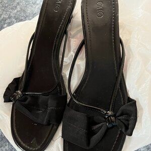CATO slip-on black sandals with 2-inch heels - size:  9.5